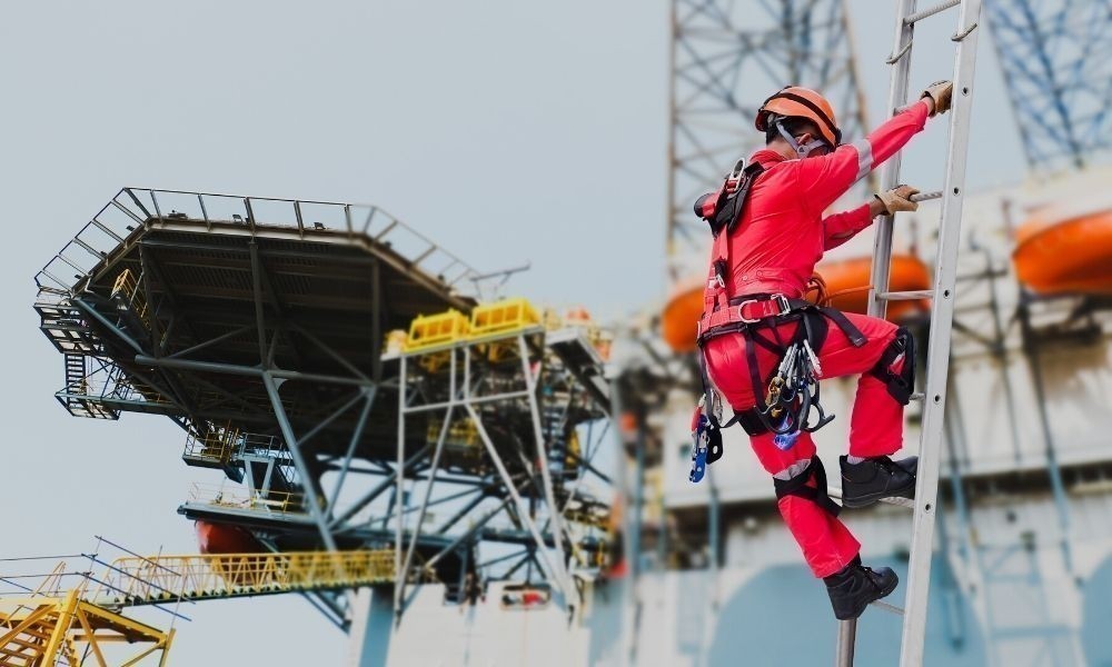 Industrial Sling Safety Tips Every Rigger Should Know